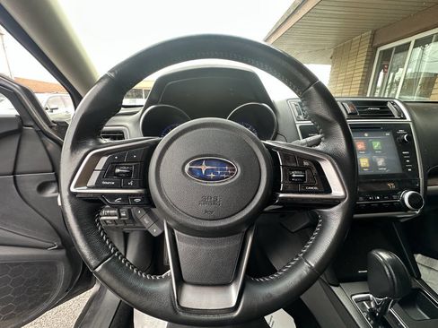 Used 2018 Subaru Outback 2.5i Limited w/ Popular Package #2 image 19