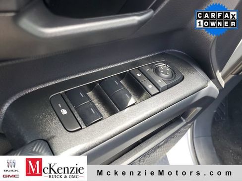 Used 2025 Toyota 4Runner SR5 RWD image 9