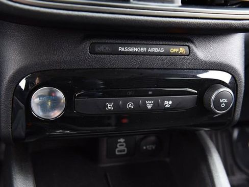 Used 2024 Ford Escape Active w/ Tech Pack #1 AWD/4WD image 14