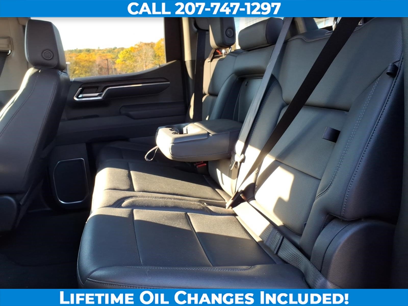Used 2025 GMC Sierra 1500 SLT AWD/4WD image 17