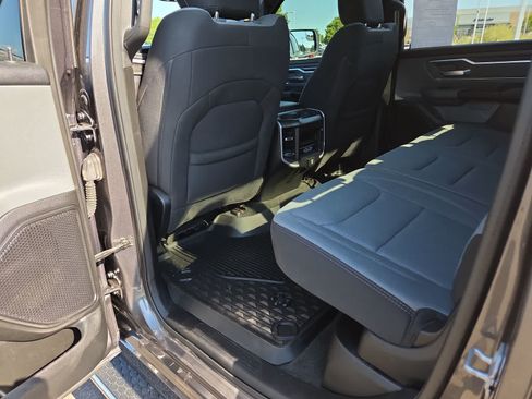 Used 2022 RAM 1500 Big Horn AWD/4WD image 20