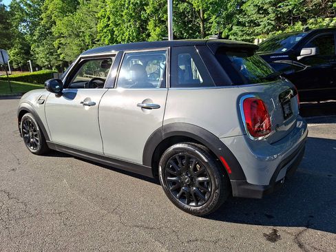 Used 2022 MINI Cooper 4-Door Hardtop FWD image 6