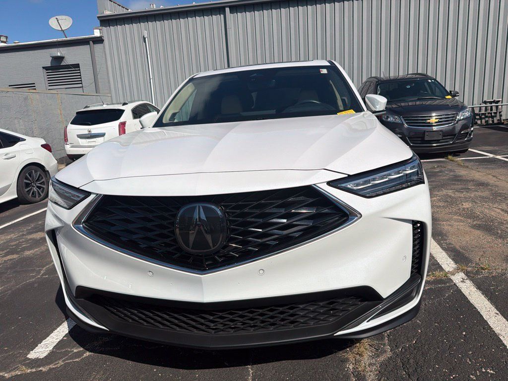 Certified 2025 Acura MDX w/ Technology Package AWD/4WD image 2