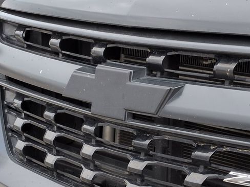 Used 2018 Chevrolet Colorado ZR2 AWD/4WD image 14