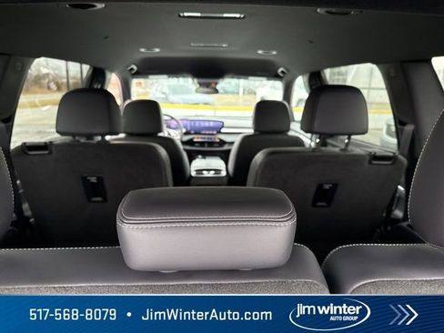 Used 2025 Buick Enclave Sport Touring image 26