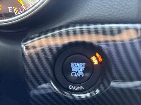 Used 2015 Jeep Grand Cherokee Limited image 32