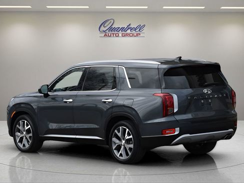 Used 2022 Hyundai Palisade SEL w/ Premium Package FWD image 6