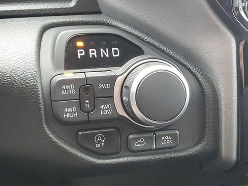Used 2025 RAM 1500 Big Horn AWD/4WD image 25