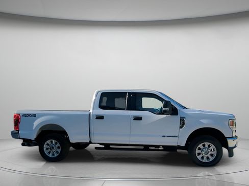 Certified 2022 Ford F250 XLT AWD/4WD image 33