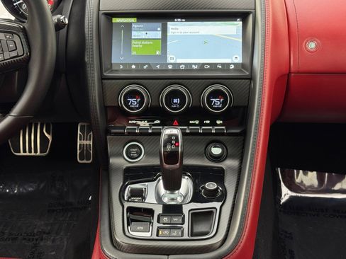 Used 2020 Jaguar F-TYPE R image 26