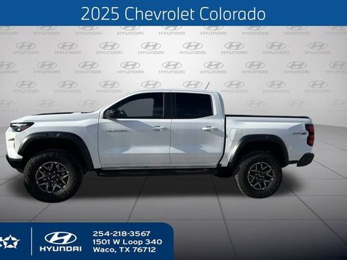 Used 2025 Chevrolet Colorado ZR2 w/ Technology Package image 1
