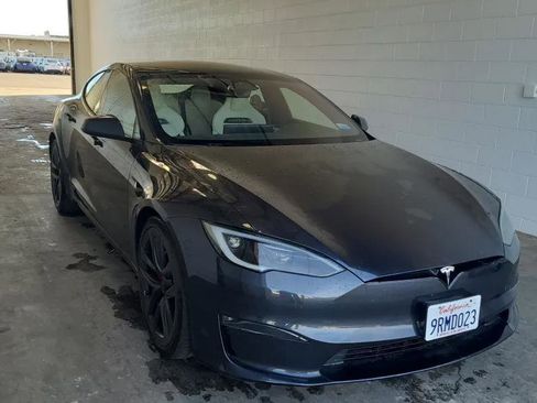 Used 2025 Tesla Model S Plaid image 6