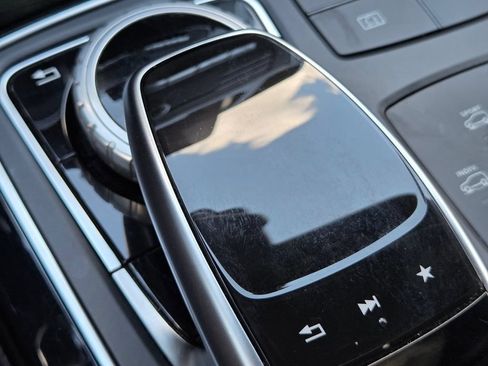 Used 2017 Mercedes-Benz GLE 350 4MATIC image 17