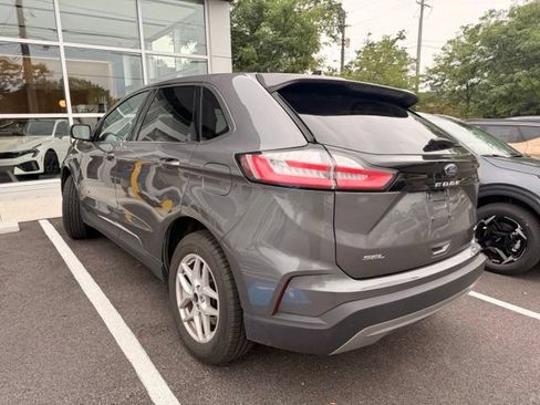 Used 2024 Ford Edge SEL AWD/4WD image 4