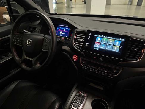 Used 2022 Honda Pilot TrailSport image 10