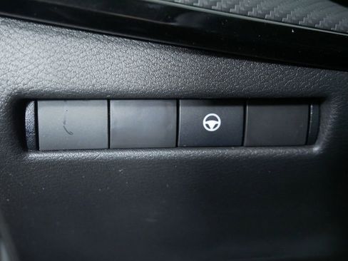 New 2026 Nissan Kicks SR w/ Cold Weather Package AWD/4WD image 25