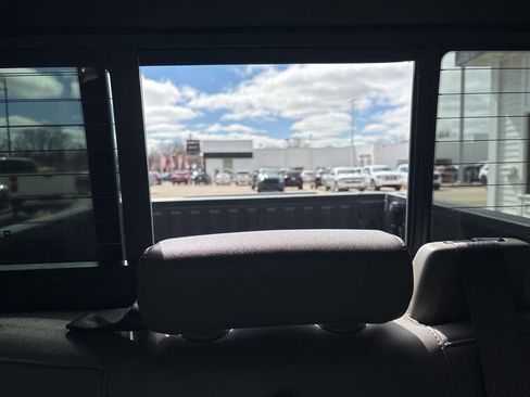 Certified 2022 GMC Sierra 1500 SLT w/ SLT Premium Plus Package image 33