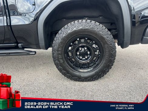 Certified 2024 GMC Sierra 1500 AT4X w/ AT4X AEV Edition image 9