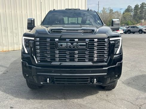 Used 2026 GMC Sierra 2500 Denali Ultimate AWD/4WD image 3