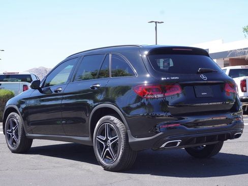 Used 2022 Mercedes-Benz GLC 300 image 3