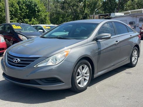 Used 2014 Hyundai Sonata GLS w/ Popular Equipment Group 2 FWD image 2