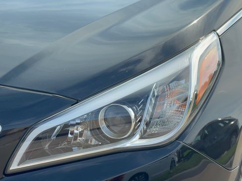 Used 2016 Hyundai Sonata SE w/ Cargo Package FWD image 12