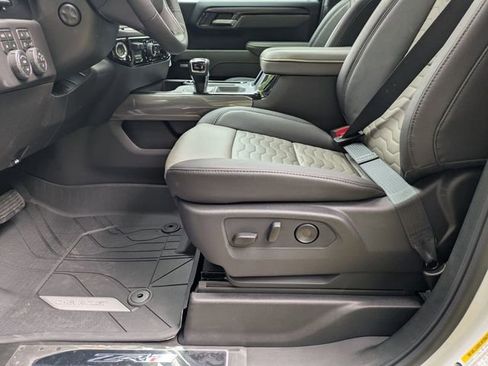 New 2026 Chevrolet Silverado 1500 ZR2 AWD/4WD image 11