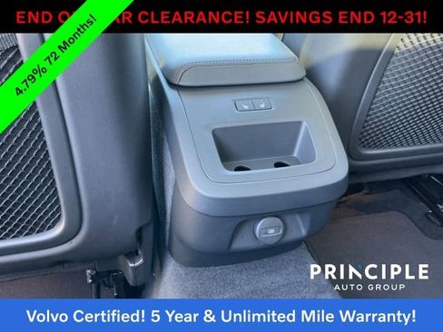 Certified 2025 Volvo V60 B5 Cross Country Plus image 30