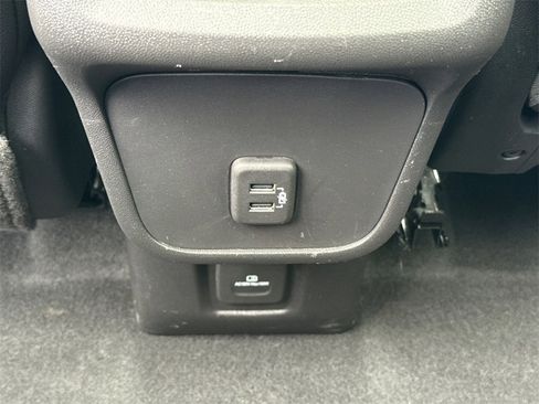 Used 2019 GMC Terrain Denali image 30