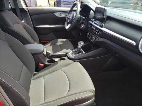 Certified 2023 Kia Forte LXS FWD image 19