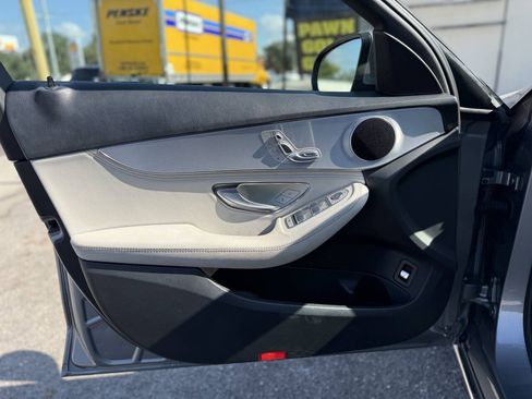 Used 2015 Mercedes-Benz C 300 4MATIC Sedan image 11