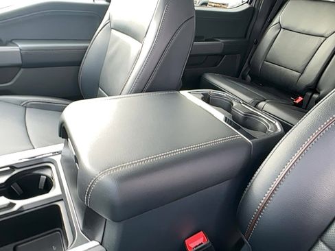 Used 2024 Ford F350 Lariat image 27