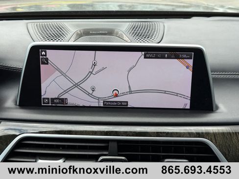 Used 2022 BMW 750i xDrive w/ Executive Package AWD/4WD image 30