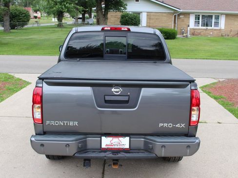 Used 2019 Nissan Frontier PRO-4X AWD/4WD image 9