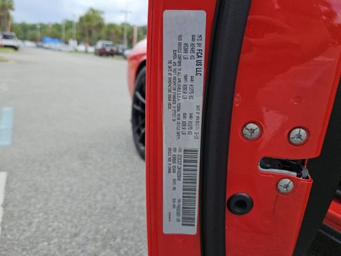 Used 2019 Dodge Challenger R/T Scat Pack w/ Shaker Package RWD image 6