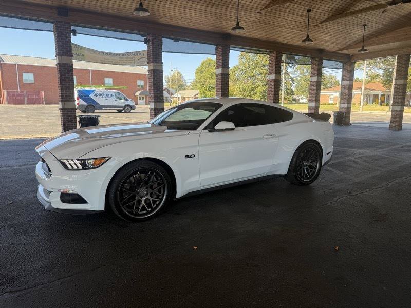 Used 2016 Ford Mustang GT Premium w/ GT Performance Package RWD image 3