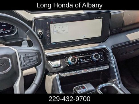 Used 2023 GMC Sierra 1500 Denali w/ Denali Reserve Package AWD/4WD image 19