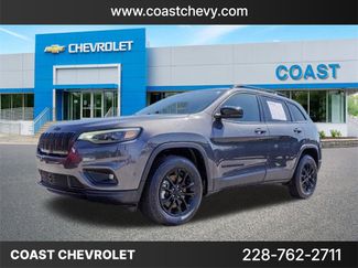 Used 2023 Jeep Cherokee Altitude Lux image 1