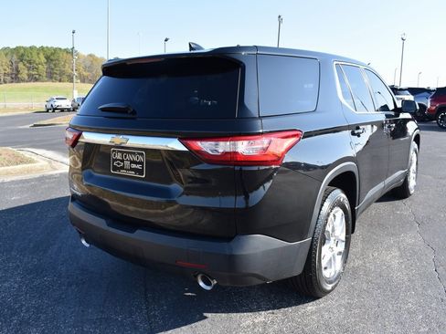 Used 2019 Chevrolet Traverse LS image 3