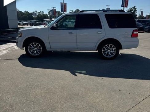 Used 2015 Ford Expedition Limited w/ Equipment Group 301A RWD image 5