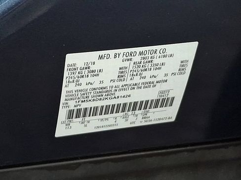 Used 2019 Ford Explorer XLT w/ Equipment Group 202A AWD/4WD image 30