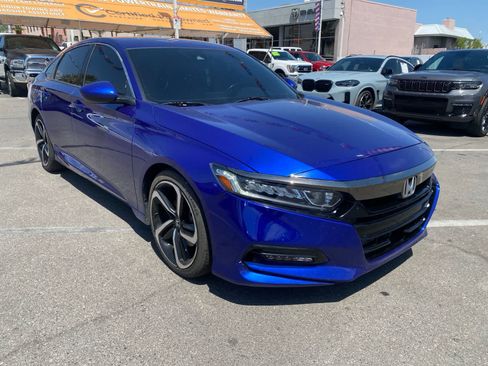 Used 2020 Honda Accord Sport image 3