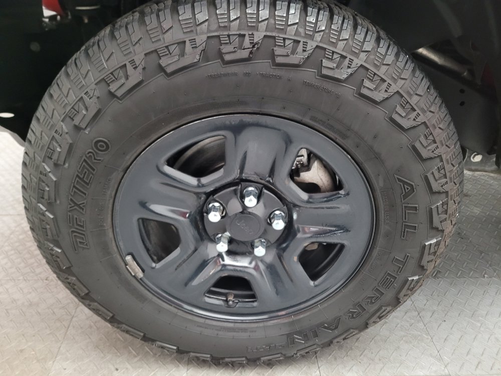 Used 2018 Jeep Wrangler Sport AWD/4WD image 31