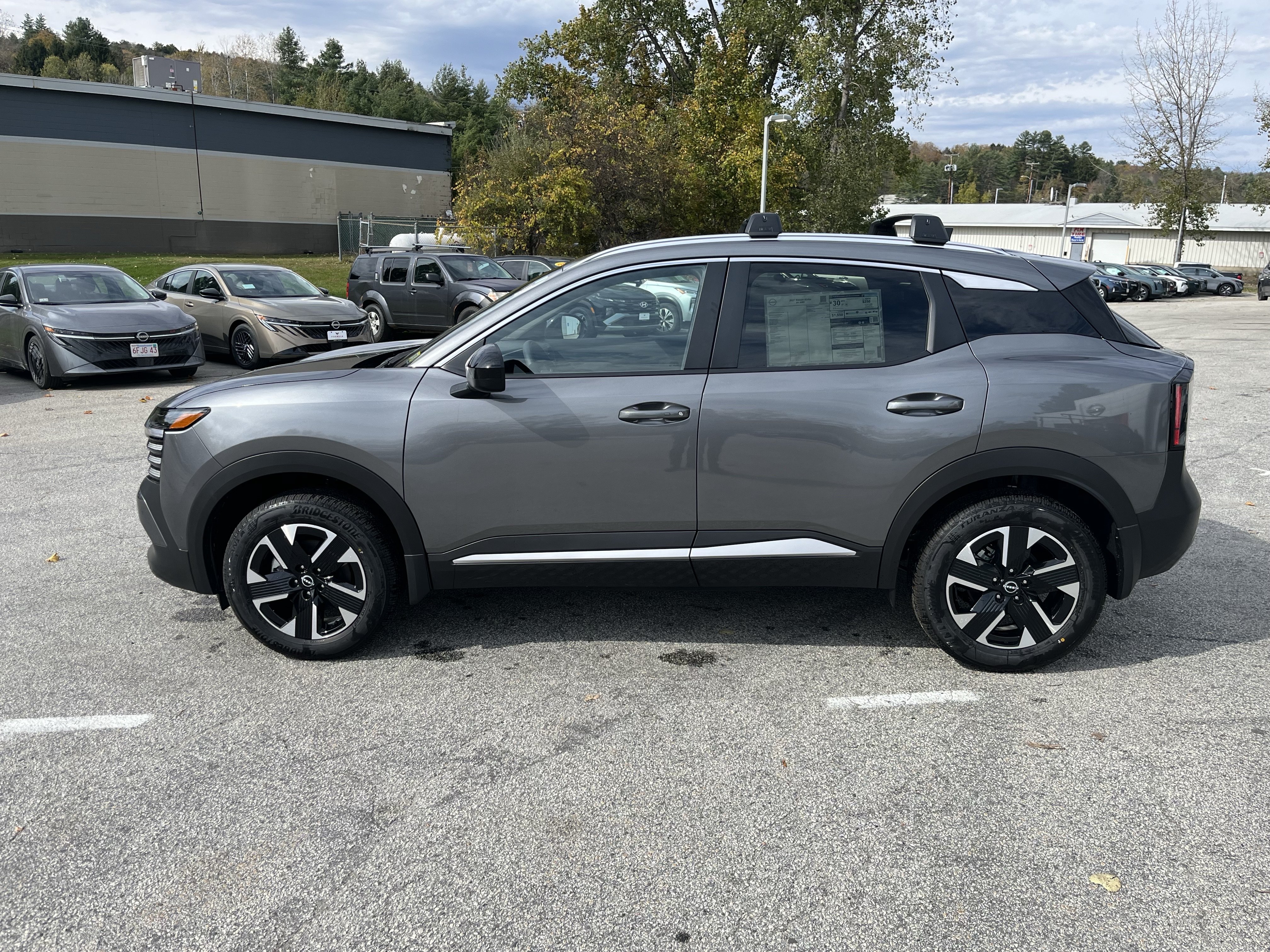 New 2027 Nissan Kicks SV AWD/4WD image 4