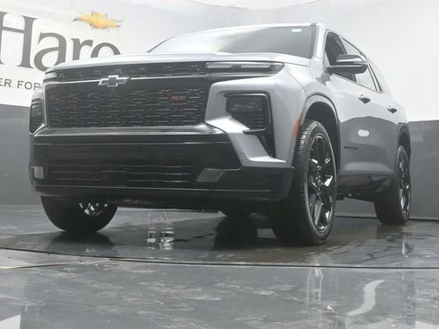 New 2026 Chevrolet Traverse RS image 4
