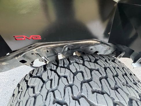 Used 2013 Jeep Wrangler Unlimited Rubicon AWD/4WD image 17