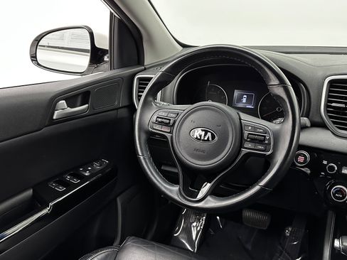 Used 2018 Kia Sportage EX image 27
