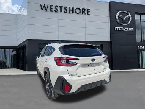 Used 2025 Subaru Crosstrek 2.5i Premium AWD/4WD image 5