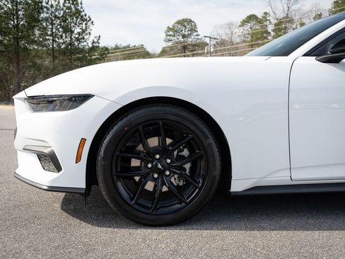 New 2026 Ford Mustang Coupe image 4