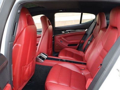 Used 2015 Porsche Panamera 4 AWD/4WD image 19